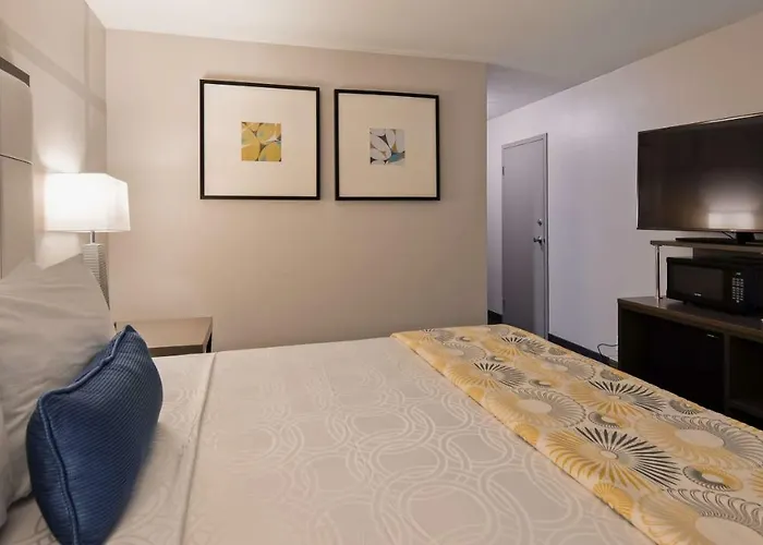 Best Western Plus Columbia River Hotel&Conference Center